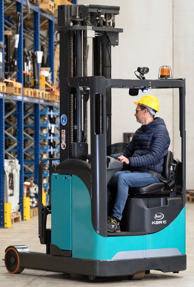 Mrmi Baoli Empilhador Retrátil KBR 14-20 - MRMI - Empilhadores